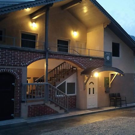 Apartmani Unski Biser Казін Екстер'єр фото